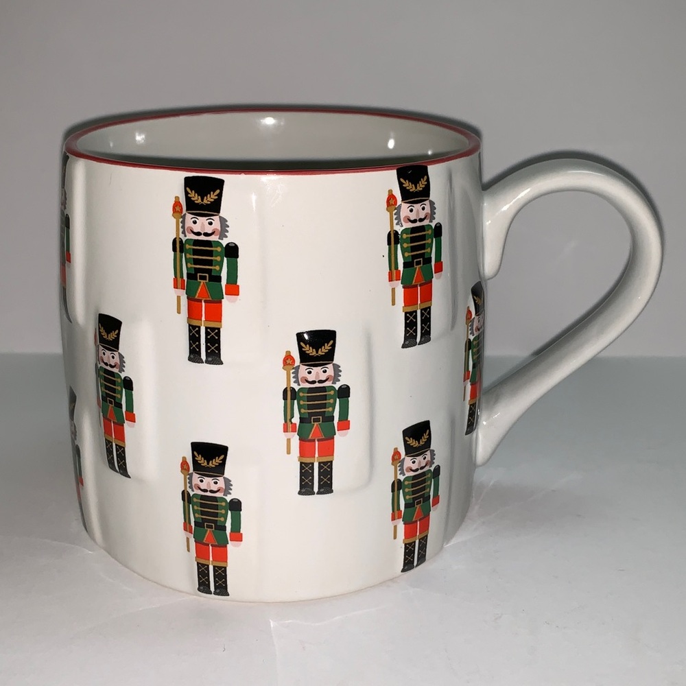 Global Design Connections Nutcracker Patterned Mug